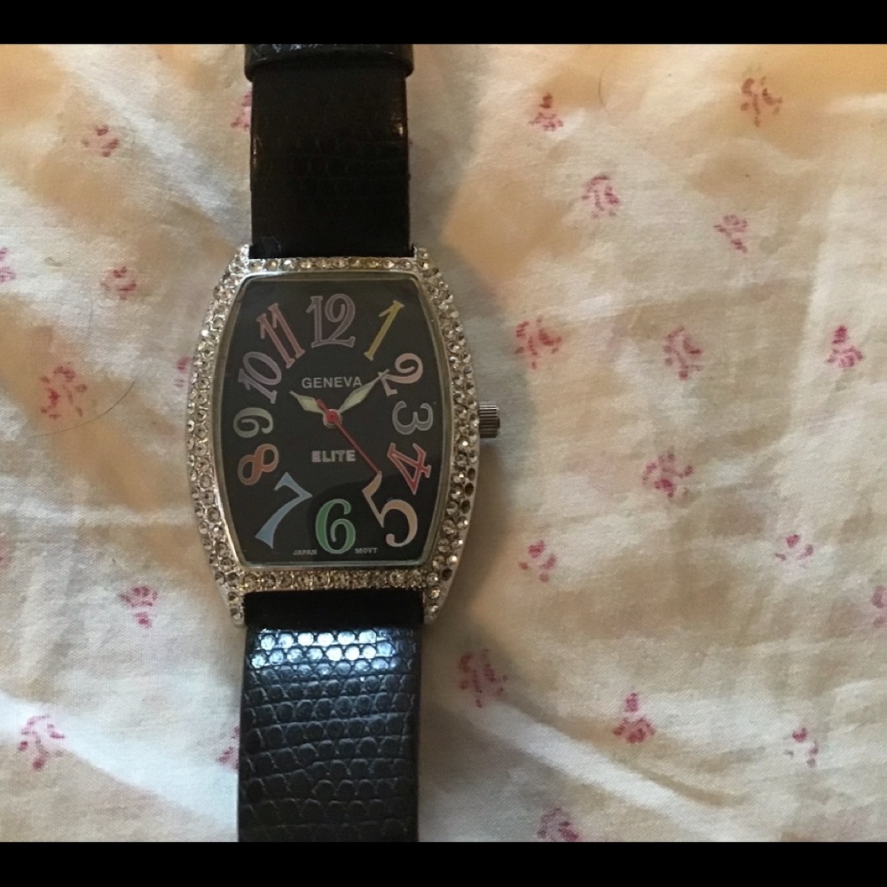 Quartz ladies watch